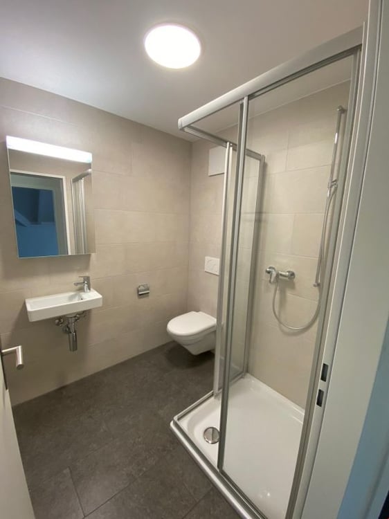 Moderne 4.5 Zi-Maisonette-Dachwohnung mit grossem Balkon 8