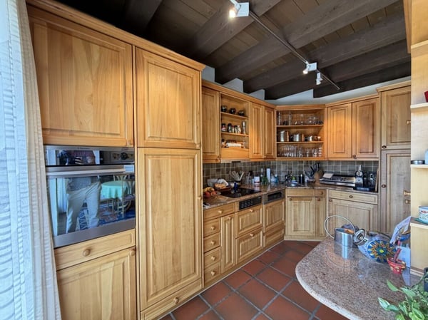 5.5-Zimmer-Doppeleinfamilienhaus mit Umschwung 15