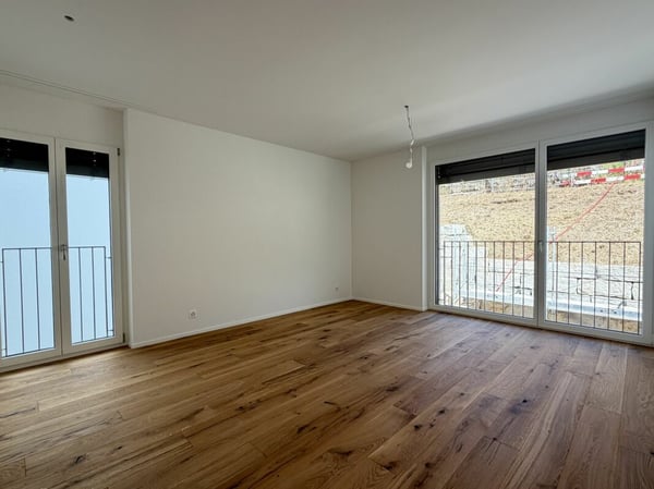 Neubau 4.5 Zimmer-Wohnung im 1. OG mit Tiefgarage 7