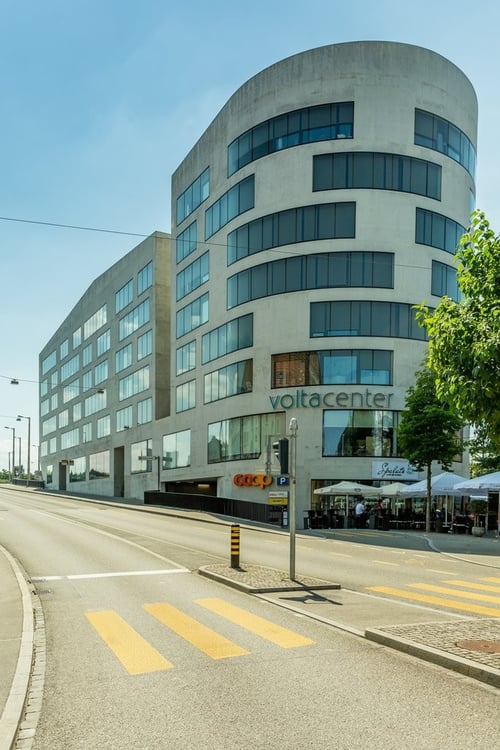 Exklusive 1.5-Zimmerwohnung mit Loggia und hochwertiger Ausstattung 1