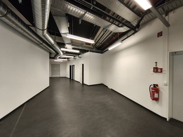 Attraktive 310 m2 Gewerbe- und Verkaufsfläche im Voltacenter 5