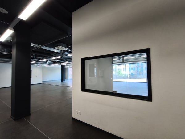 Attraktive 310 m2 Gewerbe- und Verkaufsfläche im Voltacenter 4