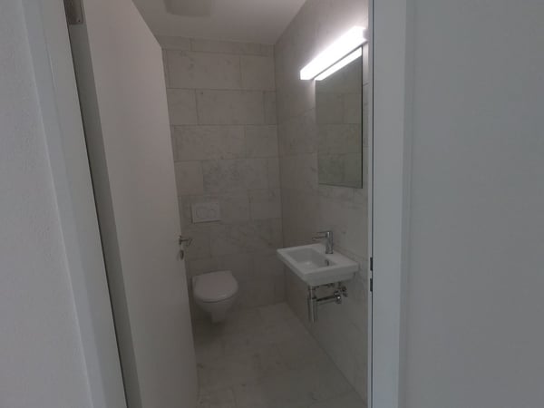 Grosszügige 2.5-Zimmer-Wohnung mit Loggia 5