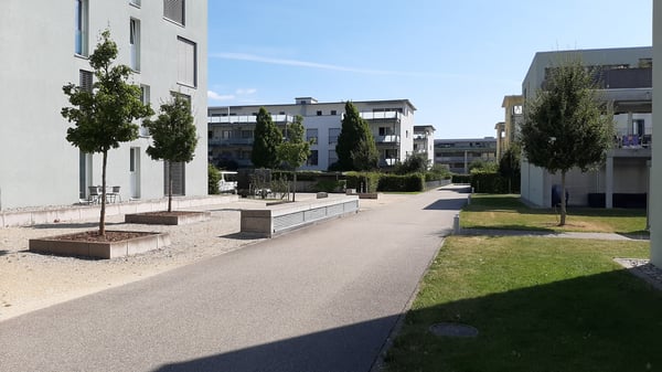 Einstellhallenplatz im Zentrum von Oensingen zu vermieten! 5