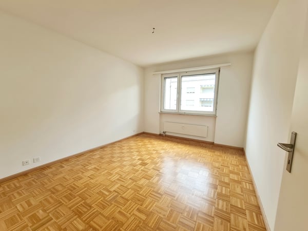 Helle 1.5-Zimmerwohnung mit Ausblick ins Grüne 7