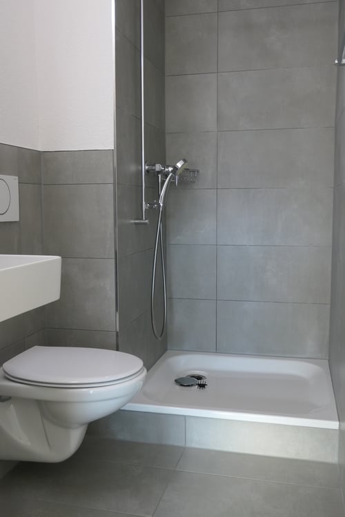 GROSSZUEGIGE WOHNUNG 3