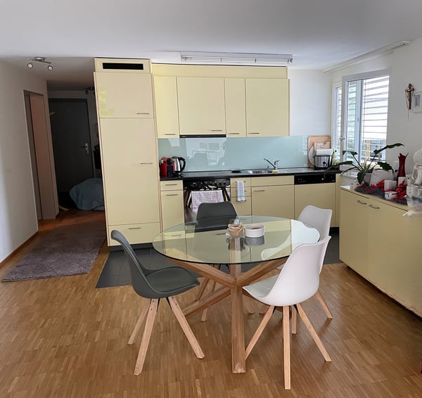 PRAKTISCHE WOHNUNG 4
