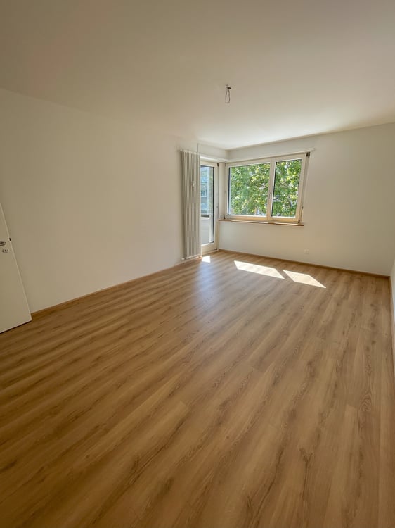 2.5-Zimmerwohnung im beliebten Iselin-Quartier 4