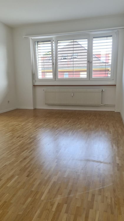 WOHNUNG AN ZENTRALER LAGE 6
