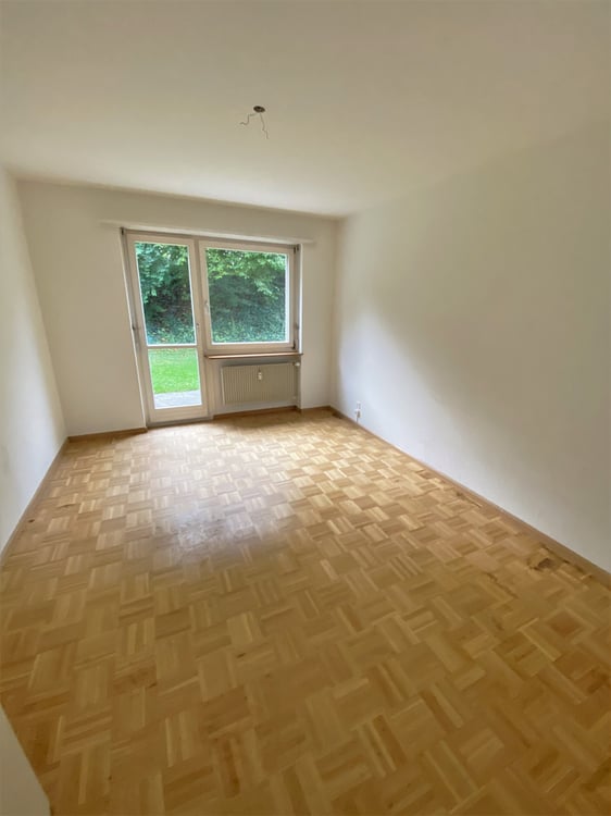 Helle 4-Zimmer-Wohnung nähe Bottmingen Schloss 6