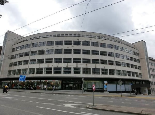 EINSTELLHALLENPLATZ an zentraler Lage 14