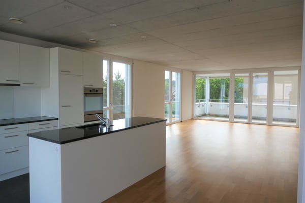 ATTIKAWOHNUNG MIT LOGGIA UND GROSSER TERRASSE 3