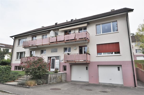 Aussenparkplatz in Bottmingen zu vermieten 9
