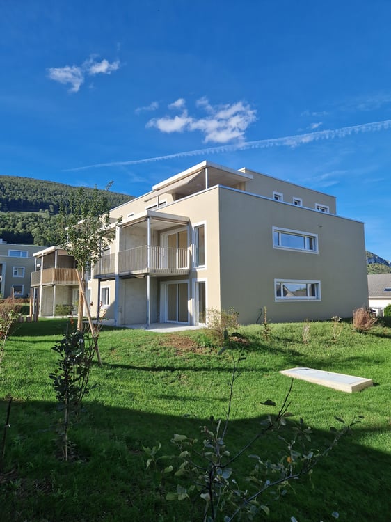 Traumhafte 3.5 Zimmer Obergeschoss Wohnung im idyllischen Adlerweg