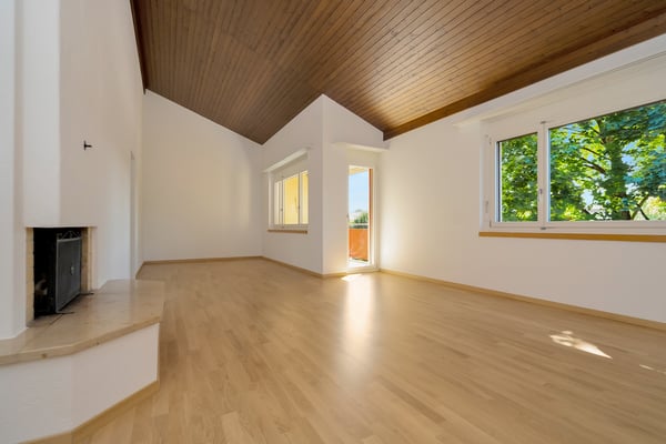 Famlienfreundliche Dachwohnung an ruhiger Lage 5