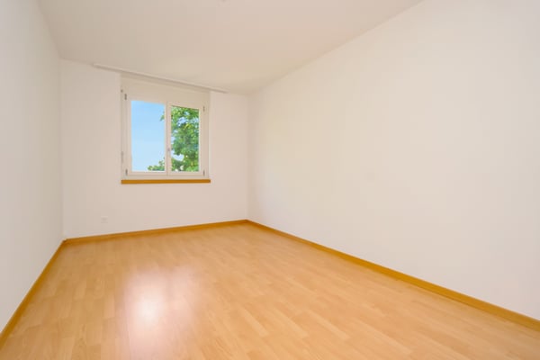Famlienfreundliche Dachwohnung an ruhiger Lage 11