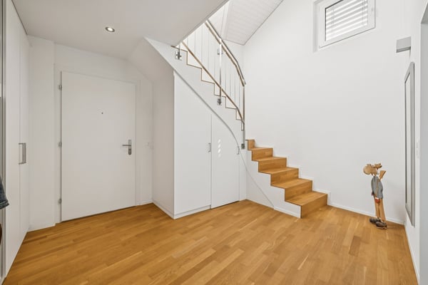 Lichtdurchflutete 5.5-Zimmer-Maisonettewohnung 11