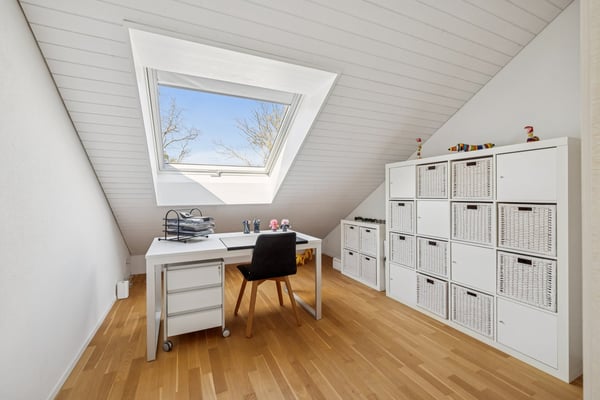 Lichtdurchflutete 5.5-Zimmer-Maisonettewohnung 10