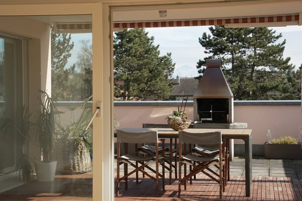 Moderne 1.5 Zimmer Attika-Stadtwohnung mit herrlicher Weitsicht 11