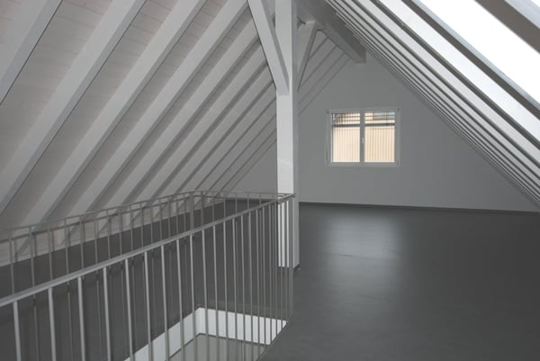 Charmante 4.5-Zimmer-Maisonette-Wohnung mit Balkon in Mettmenstetten 5