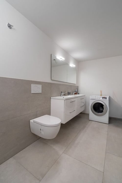 Exklusives, vollumfänglich saniertes Zweifamilienhaus in Wila - Ihr neues Zuhause oder lukratives Renditeobjekt 6