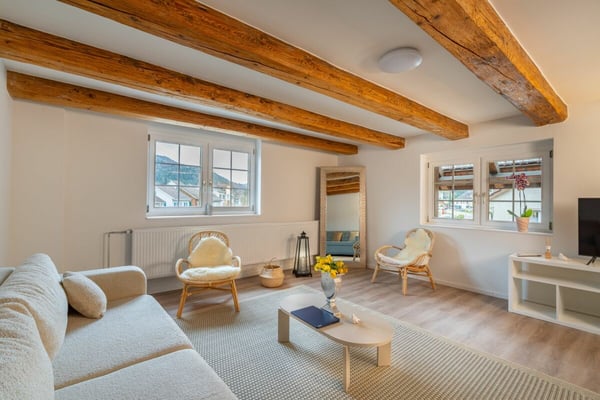 Exklusives, vollumfänglich saniertes Zweifamilienhaus in Wila - Ihr neues Zuhause oder lukratives Renditeobjekt 13