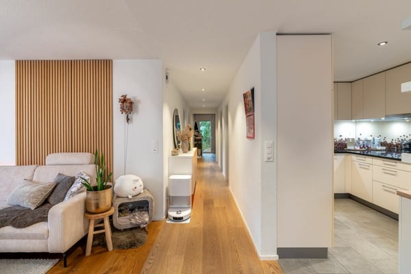 Traumhafte Oase in Unterkulm: Modernes Terrassenhaus mit Charme, Sonne und Lebensqualität 2