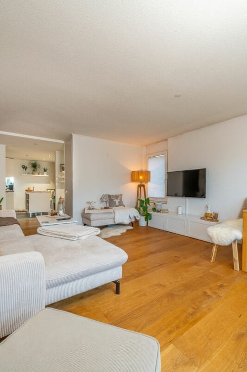 Traumhafte Oase in Unterkulm: Modernes Terrassenhaus mit Charme, Sonne und Lebensqualität 10