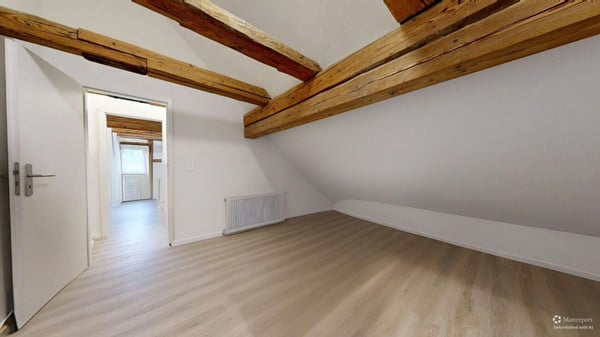 Saniertes Zweifamilienhaus in Wila – Ideal für Eigennutzer und Investoren 21