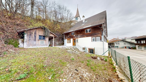 Saniertes Zweifamilienhaus in Wila – Ideal für Eigennutzer und Investoren 29