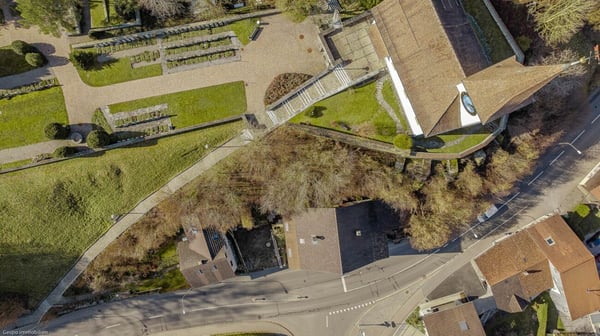 Saniertes Zweifamilienhaus in Wila – Ideal für Eigennutzer und Investoren 23
