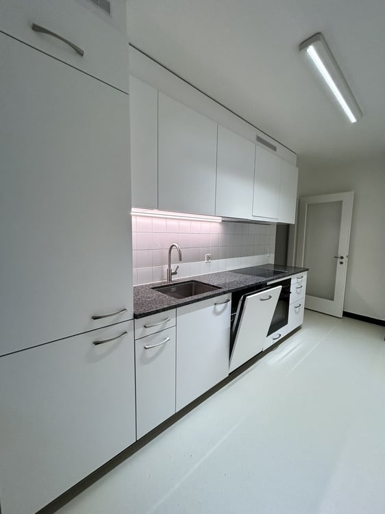 Nähe Rhein liegende schöne 1.5-Zimmerwohnung 2