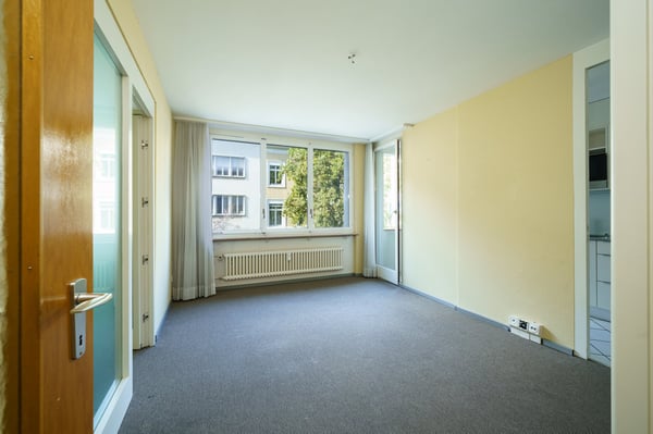 Charmante 1.5-Zimmer-Stadtwohnung in der Nähe des Spalentors 2