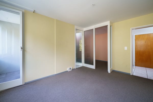 Charmante 1.5-Zimmer-Stadtwohnung in der Nähe des Spalentors 3