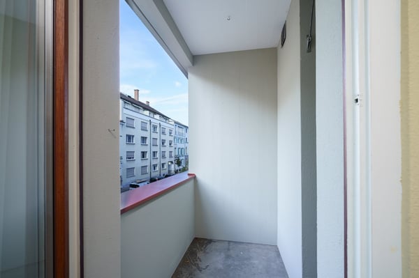 Charmante 1.5-Zimmer-Stadtwohnung in der Nähe des Spalentors 8