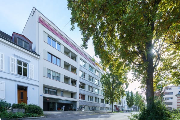 Charmante 1.5-Zimmer-Stadtwohnung in der Nähe des Spalentors 11