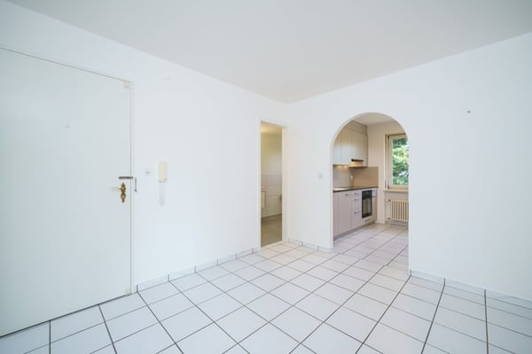 Charmante 4.5-Zimmer-Wohnung mit Balkon in Binningen 7