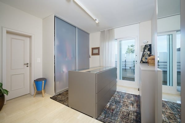 Wo Exklusivität auf Lebensqualität trifft - Einzigartige und edle 1-Zimmer-Attikawohnung in Basel 19