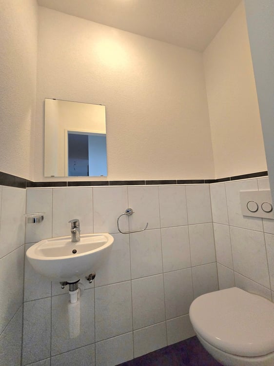 Charmante 2.5-Zimmer-Altbauwohnung in Basel 10