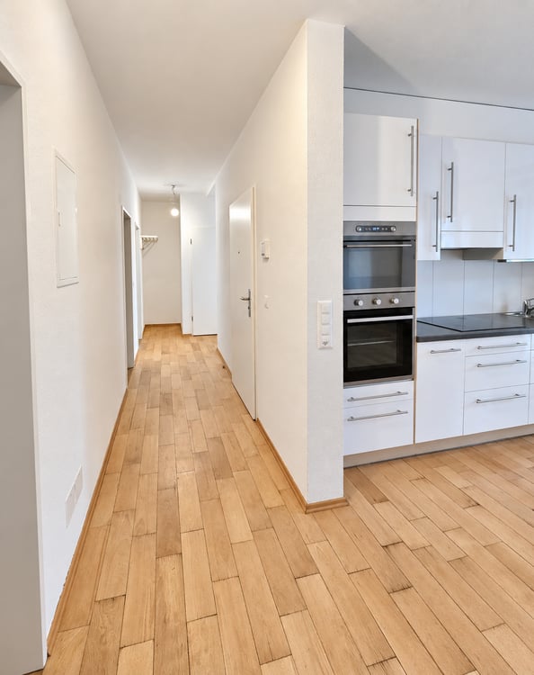 Charmante 2.5-Zimmer-Altbauwohnung in Basel 2