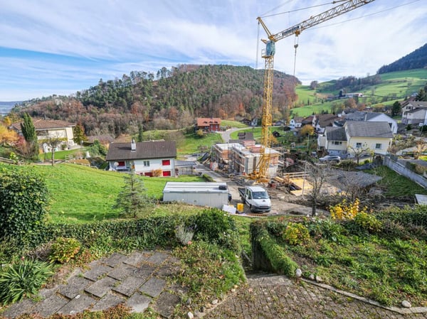 Freistehendes Sonnenhaus mit Weitsicht & viel Potenzial 9