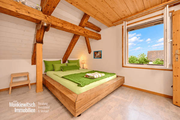 Charmante 5.5-Zimmer-Maisonette-Wohnung in historischem Altbau – Aristau 7