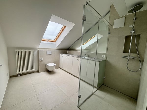 Elegante Maisonette-Dachwohnung mit Aussicht und Smart Home 4