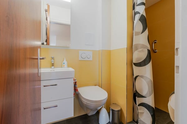 Gepflegte und gemütliche 1.5 Z' Wohnung mit EHP in beliebtem Quartier in Basel 4