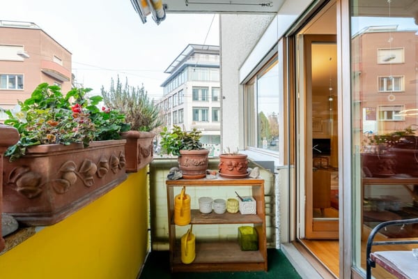 Gepflegte und gemütliche 1.5 Z' Wohnung mit EHP in beliebtem Quartier in Basel 6