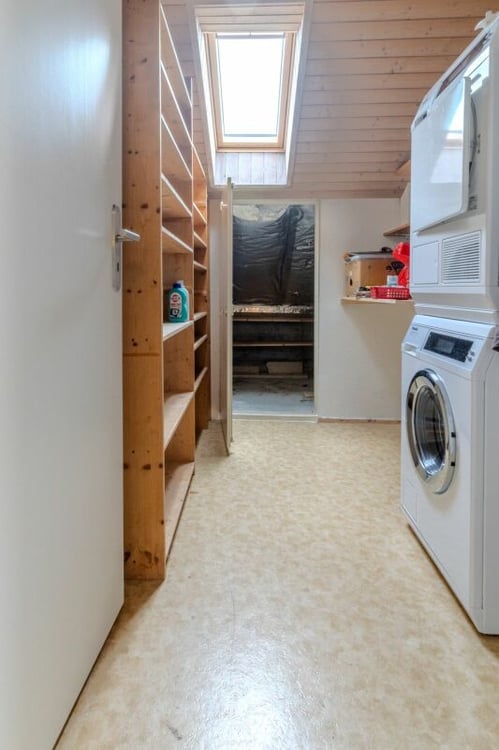 1.5 Z' Dachwohnung- hier wartet jedglicher Komfort auf Ihre Familie und Sie 11