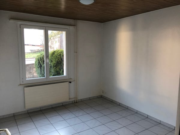 Schöne 2.5 Zimmer Erdgeschoss Wohnung mit Balkon 5