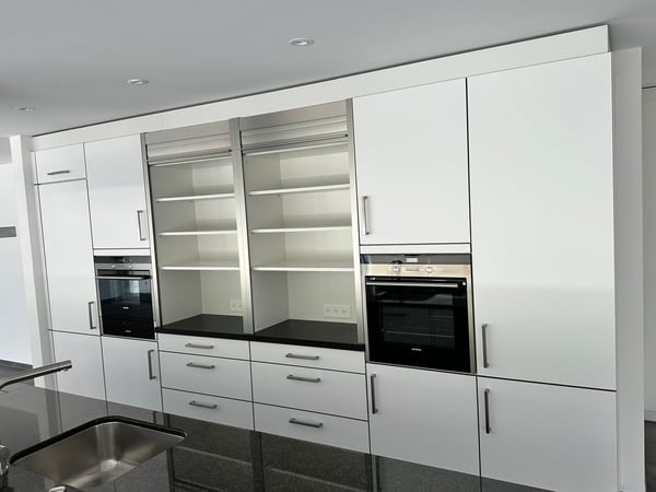 Top moderne 4.5-Zimmer-Dachwohnung mit Blick ins Grüne 4