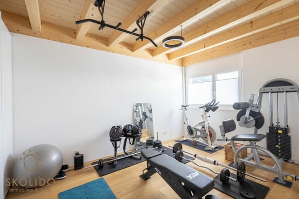 Hochwertige 1.5-Zimmer-Attikawohnung in Visp - Überbauung Mondpark 26