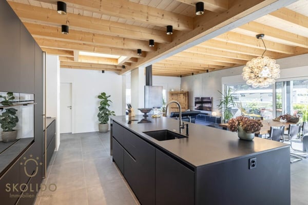 Hochwertige 1.5-Zimmer-Attikawohnung in Visp - Überbauung Mondpark 2